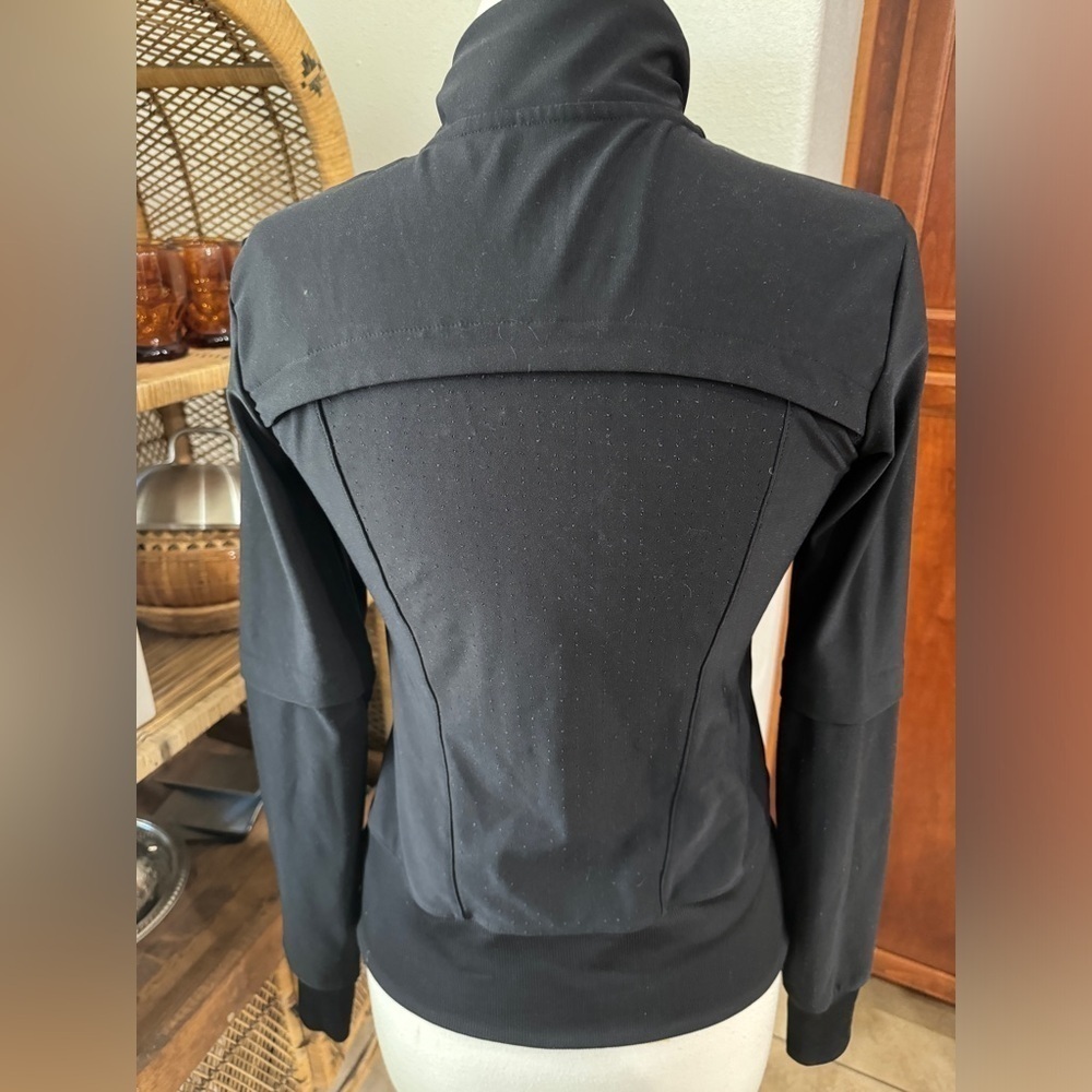 Mondetta black zip up sports jacket top‎ - Picture 3 of 5